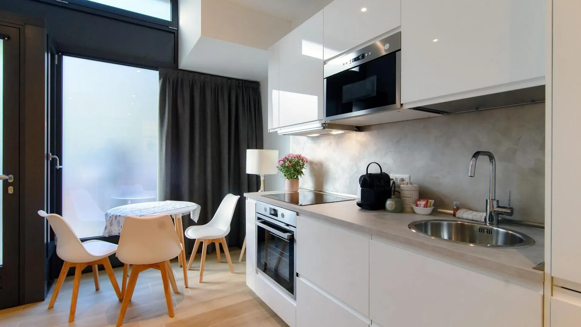 Apartment Hostini Lake Como 2 - Downtown